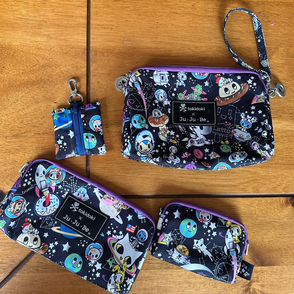 Tokidoki JuJuBe Zip Pouch Be Set  Space Place Like New 4 piece set